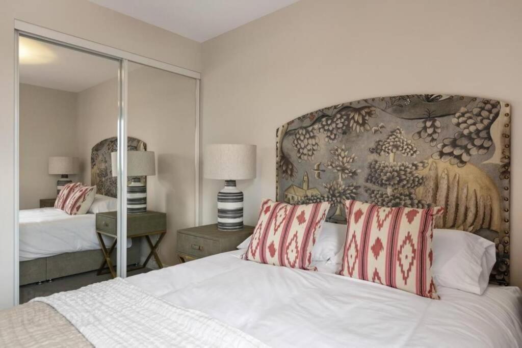 5* Luxury, City Centre, Brand New Development ベルファスト エクステリア 写真