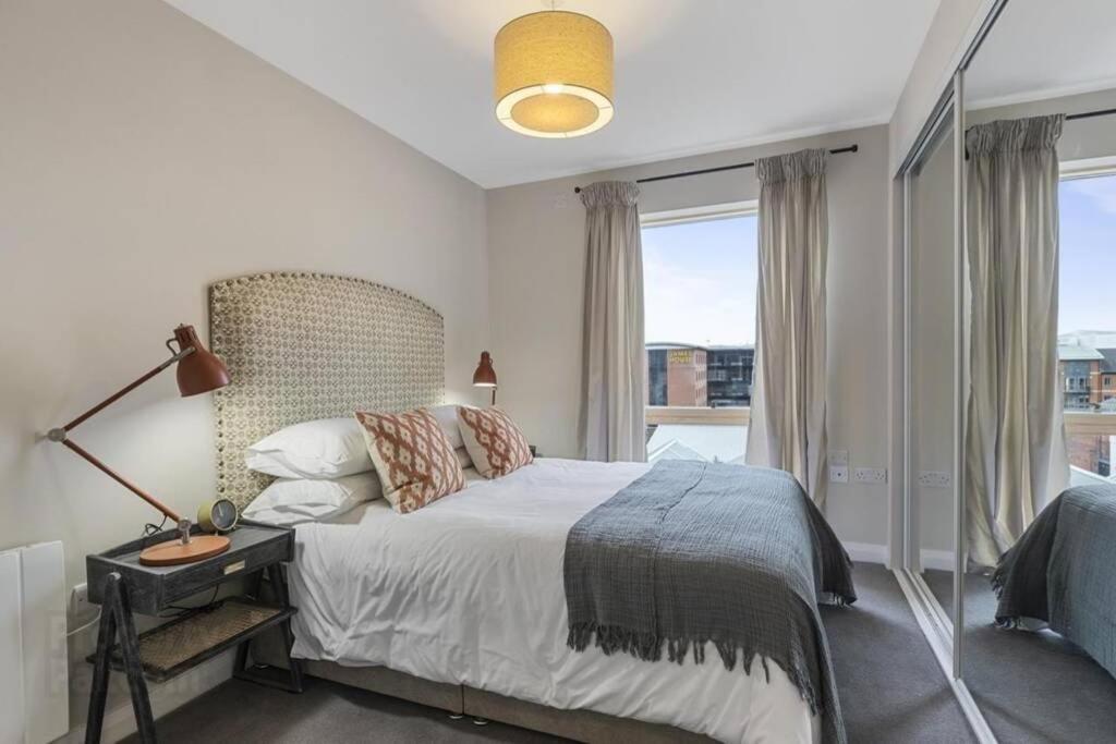 5* Luxury, City Centre, Brand New Development ベルファスト エクステリア 写真